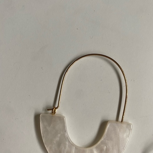 Target earrings. - Picture 5 of 7